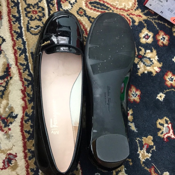 Salvatore Ferragamo Flats - Picture 2 of 4